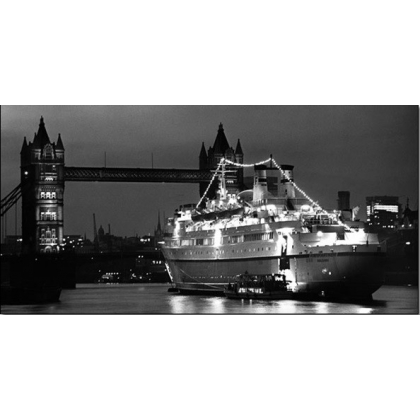 Posters Reprodukce Finnpatner Ferry at Tower bridge, 1968 , (100 x 50 cm)